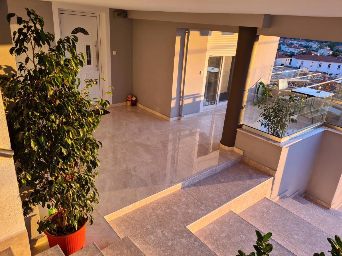 Loridis View Apartments Принос Екстериор снимка