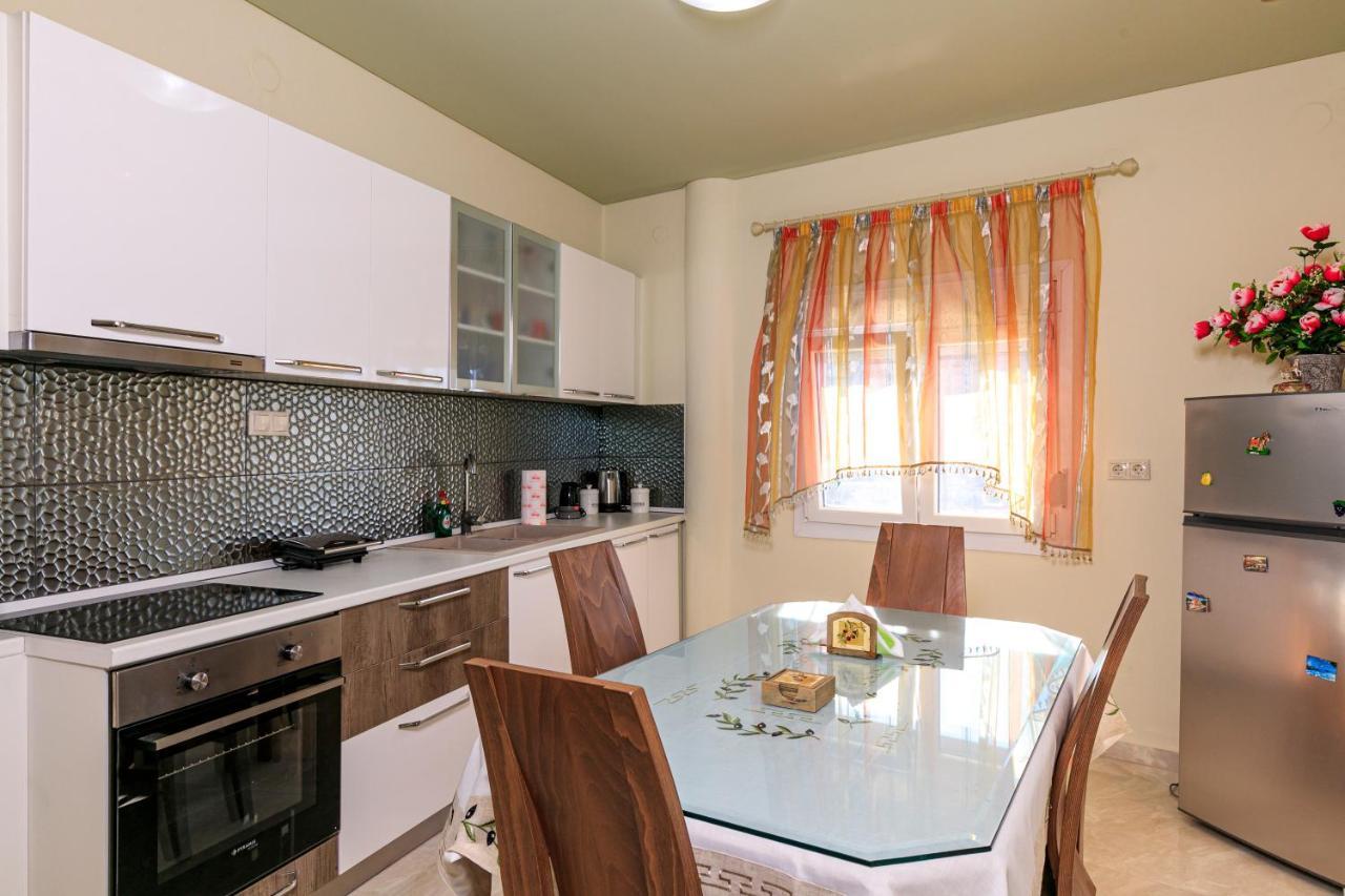 Loridis View Apartments Принос Екстериор снимка